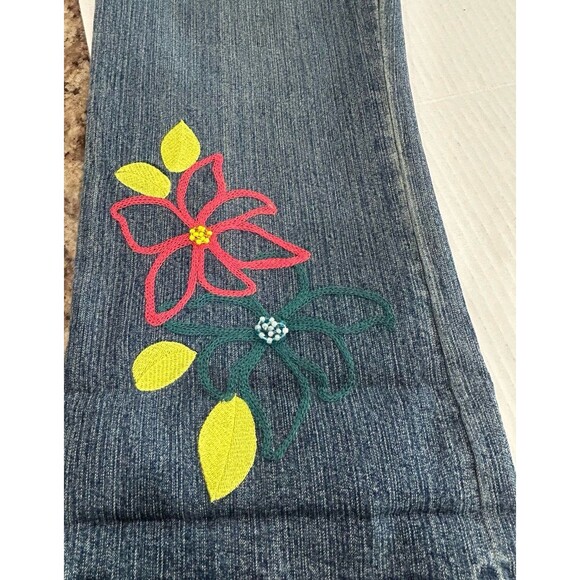 Lilly Pulitzer Capri Jeans Women’s Size 8 Denim Embroidered Parrots and Flower - Picture 9 of 12